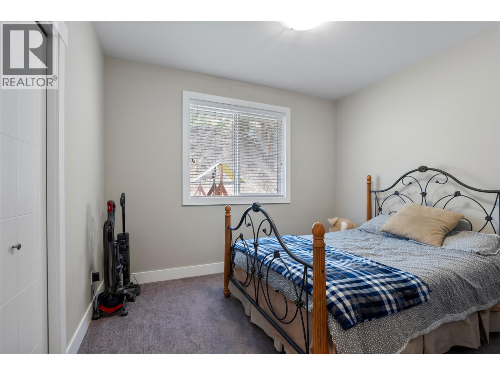 2821 Qu'Appelle Boulevard, Kamloops