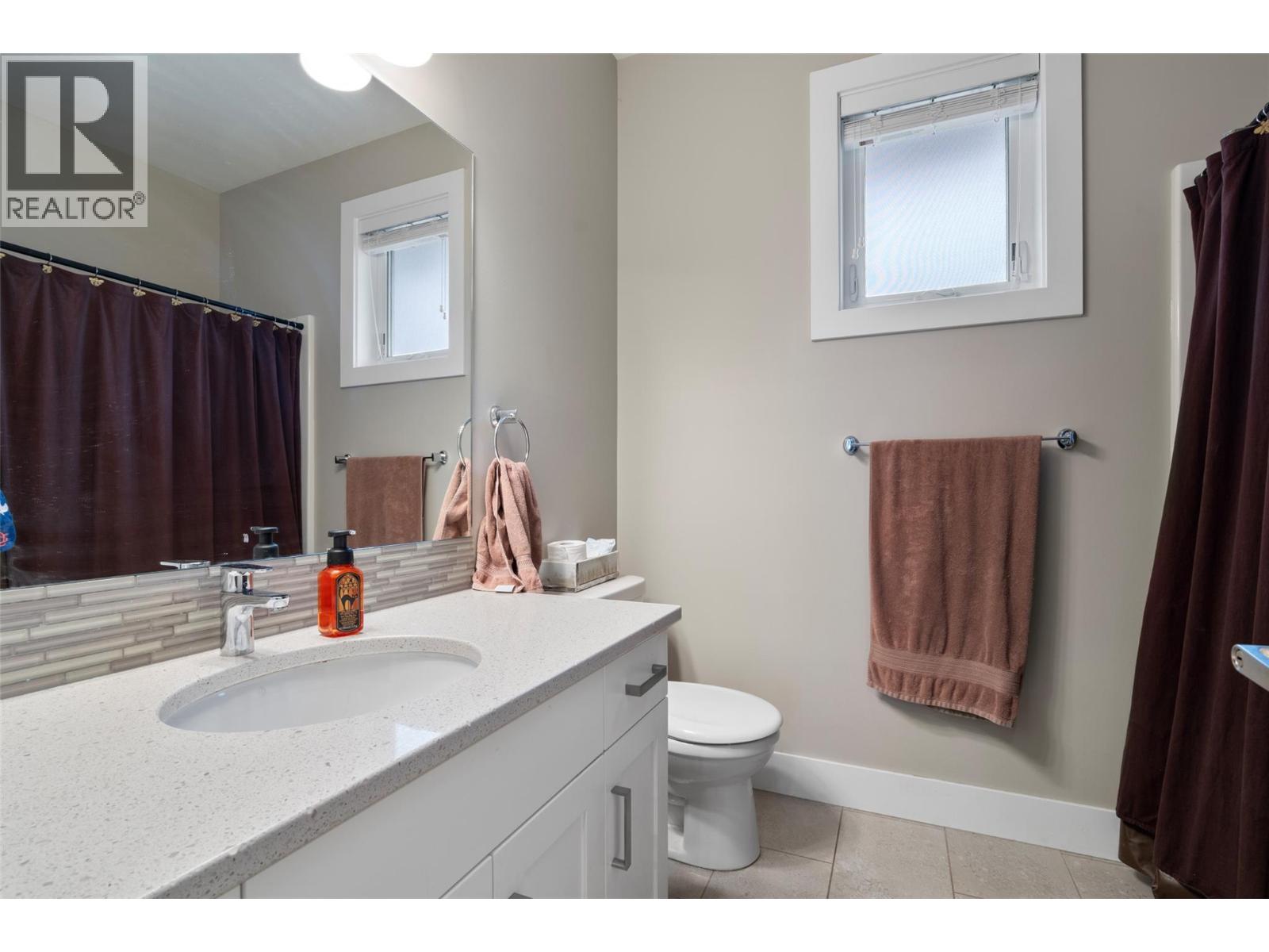 2821 Qu'Appelle Boulevard, Kamloops