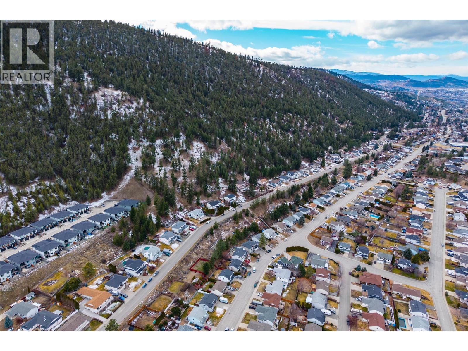 2821 Qu'Appelle Boulevard, Kamloops