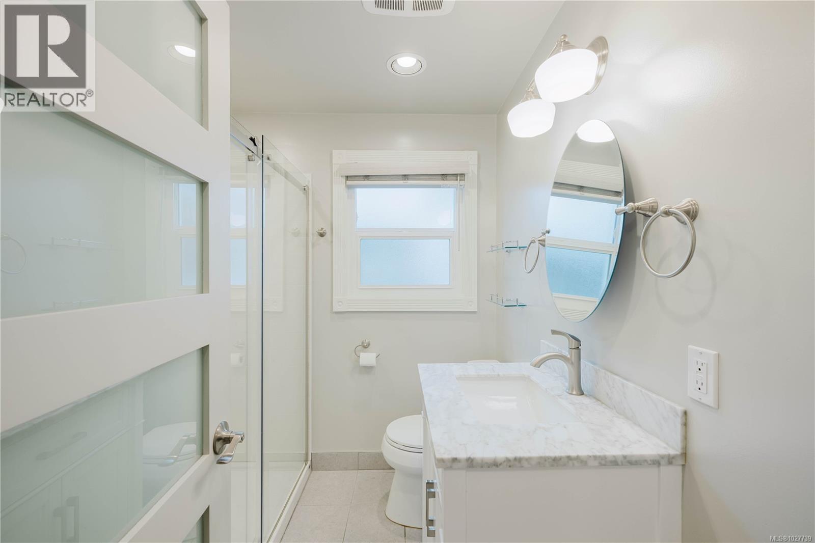 Single Family House for Sale in  Fifth St Victoria 