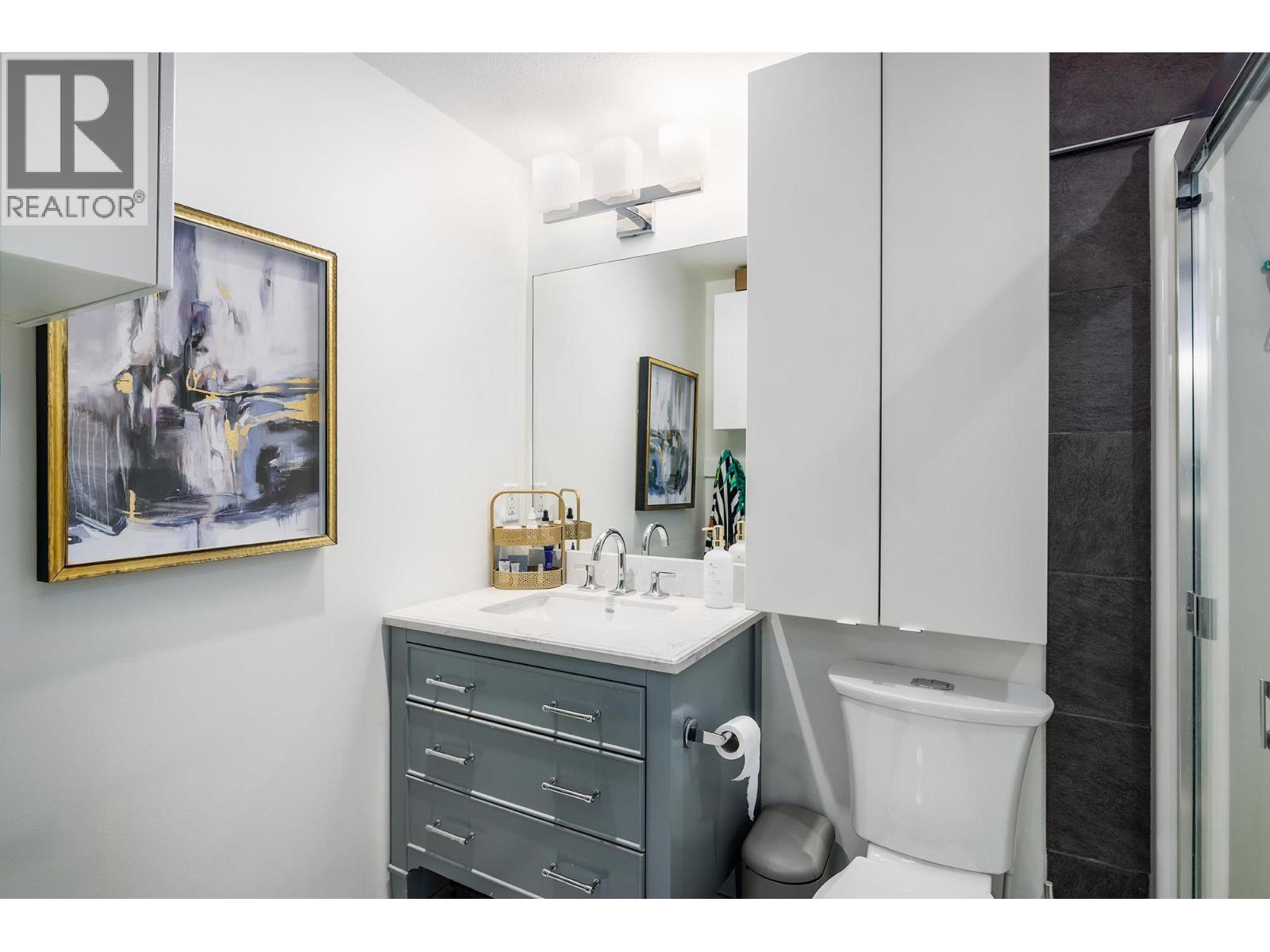 247 1088 Sunset Drive, Kelowna