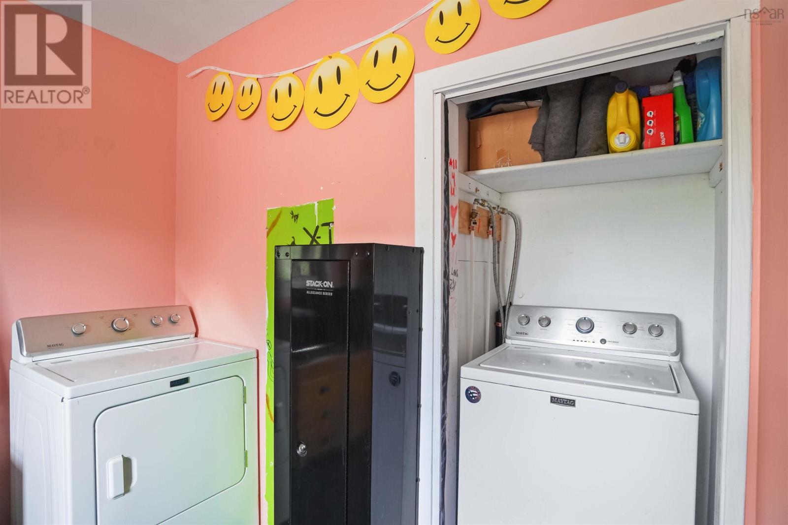 Property 26 of 45 of 8049 Highway 221