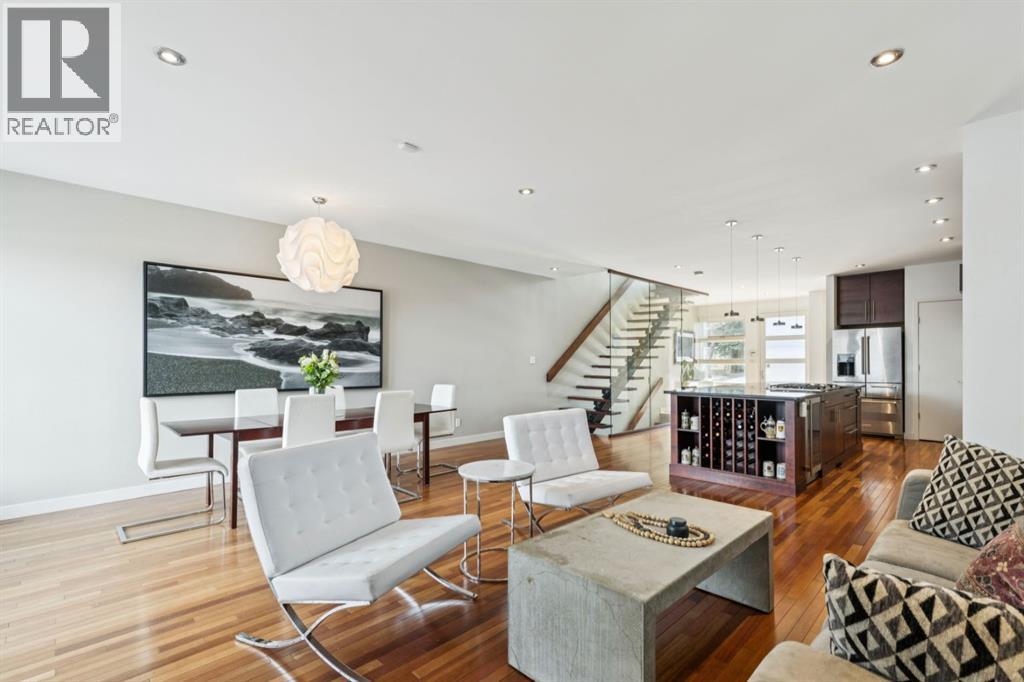 Single Family House for Sale in   Avenue SW Richmond Calgary 