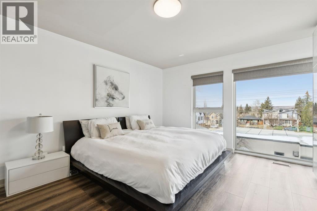 Single Family House for Sale in   Avenue SW Richmond Calgary 