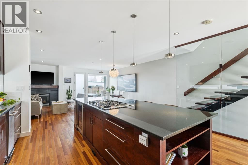 Single Family House for Sale in   Avenue SW Richmond Calgary 