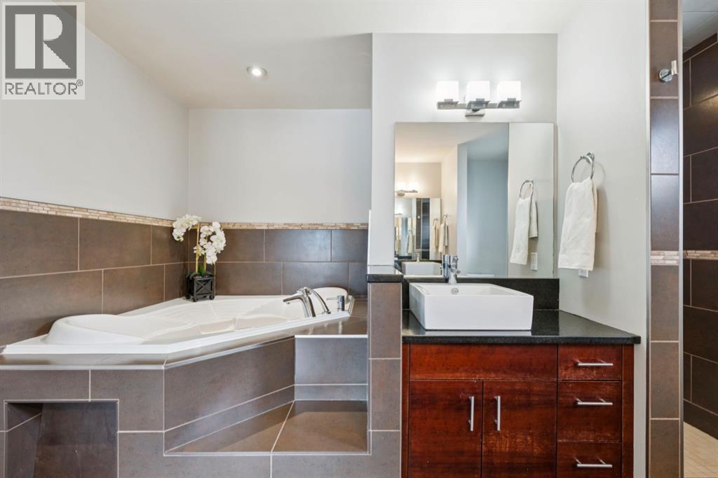 Single Family House for Sale in   Avenue SW Richmond Calgary 