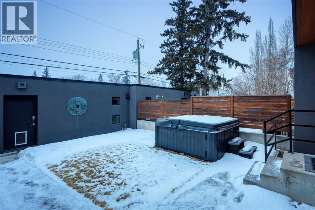 Single Family House for Sale in   Avenue SW Richmond Calgary 