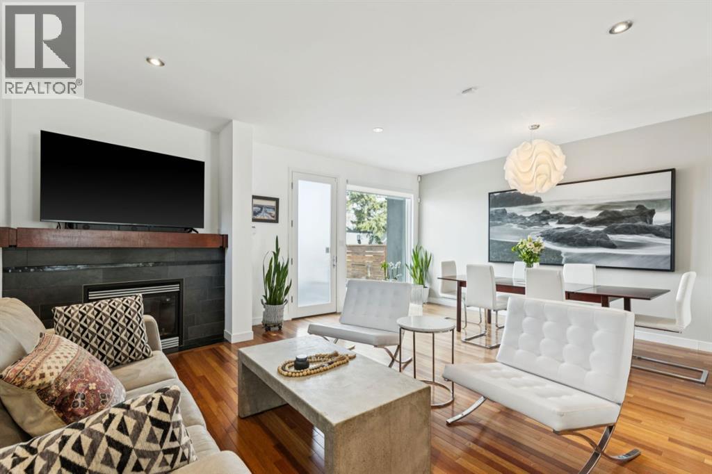 Single Family House for Sale in   Avenue SW Richmond Calgary 