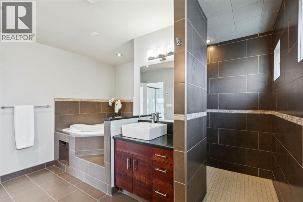 Single Family House for Sale in   Avenue SW Richmond Calgary 