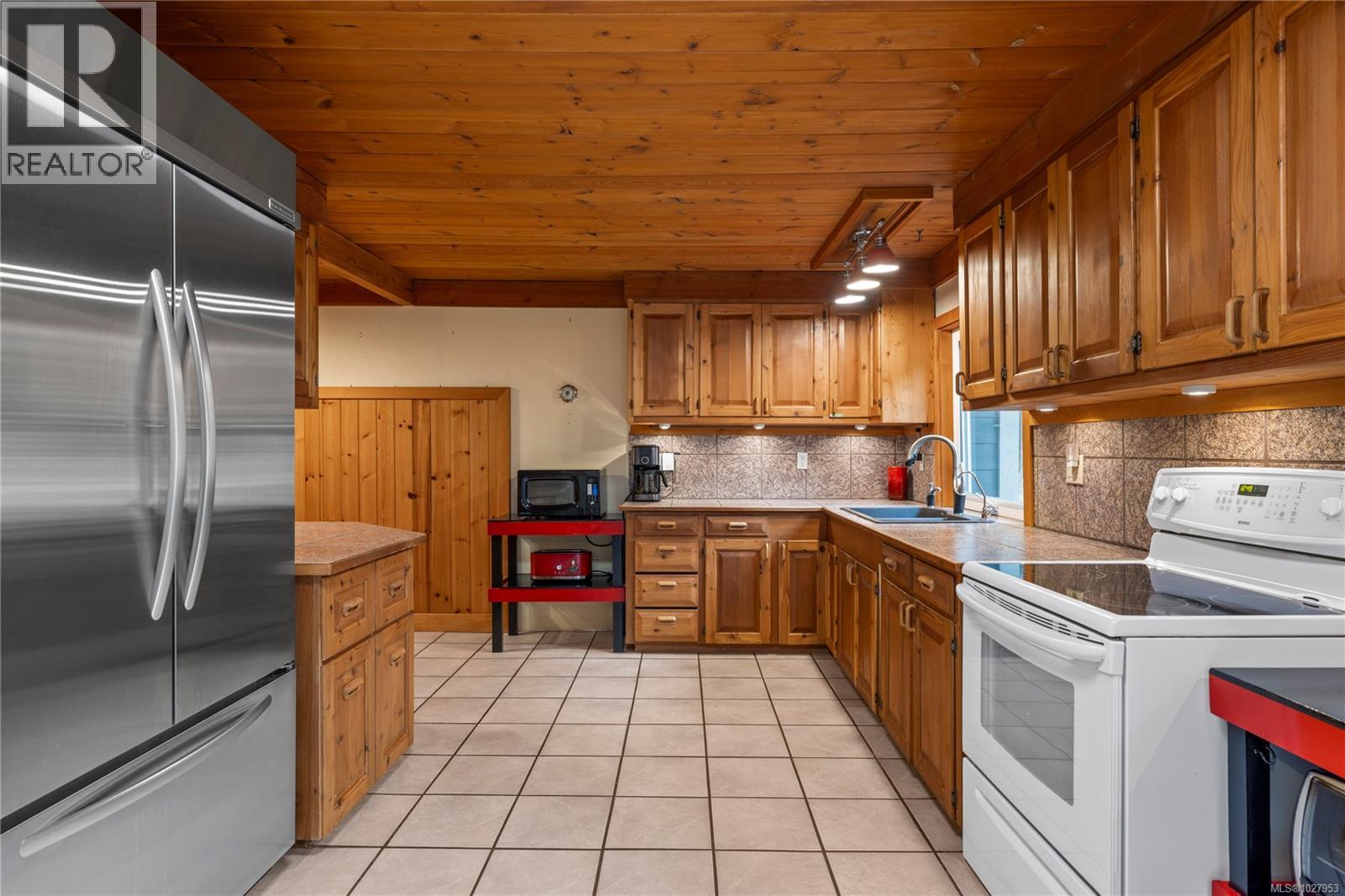 550 Corcan Rd - 2