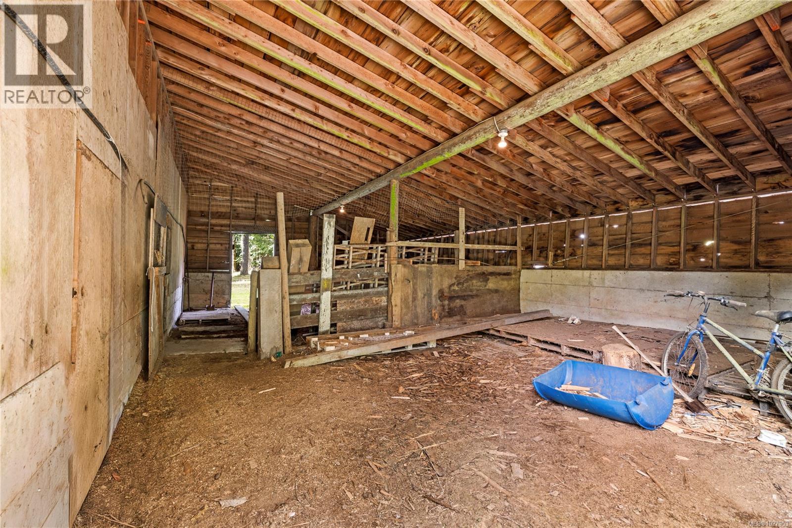 550 Corcan Rd - 37