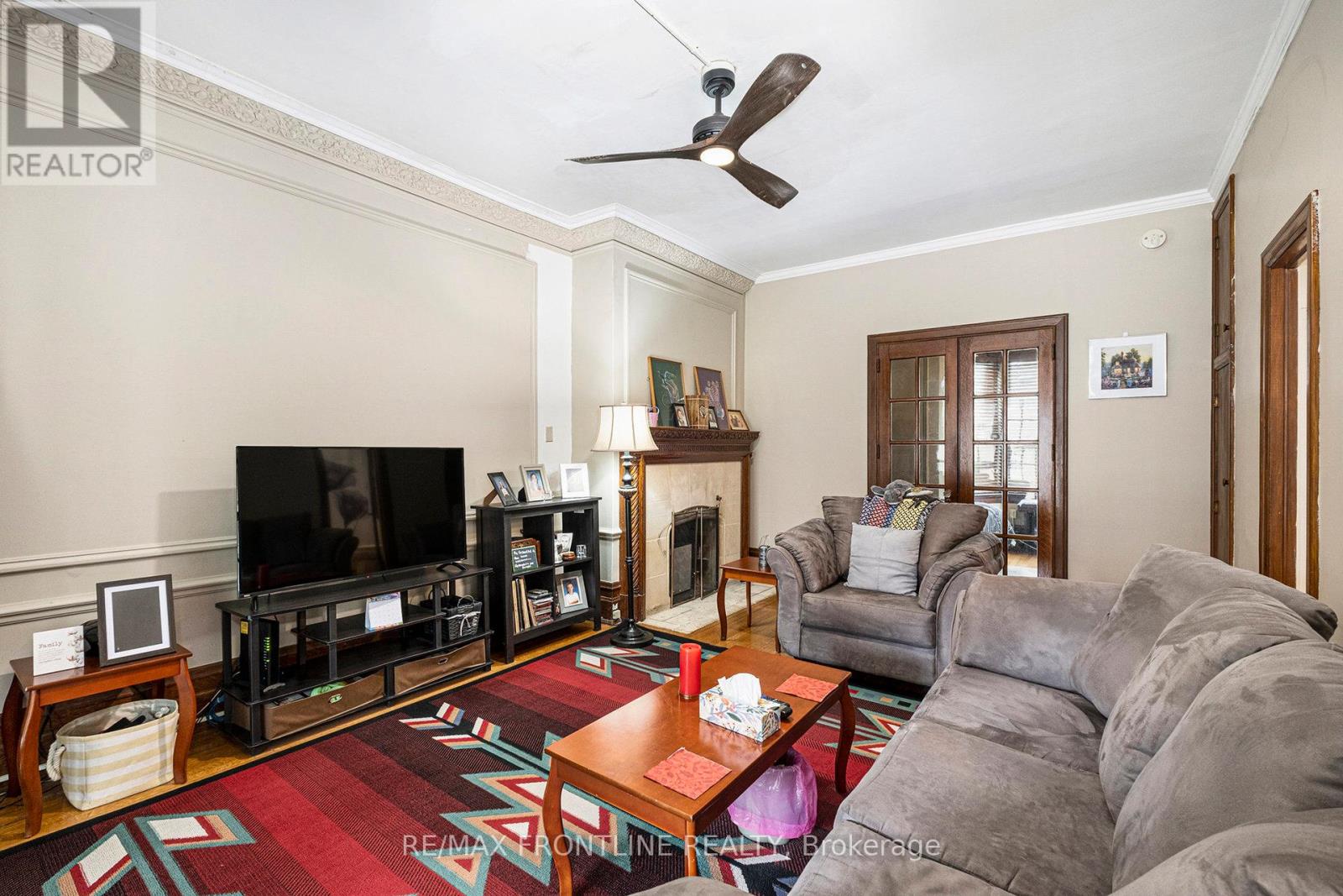 38 DRUMMOND STREET W - 17