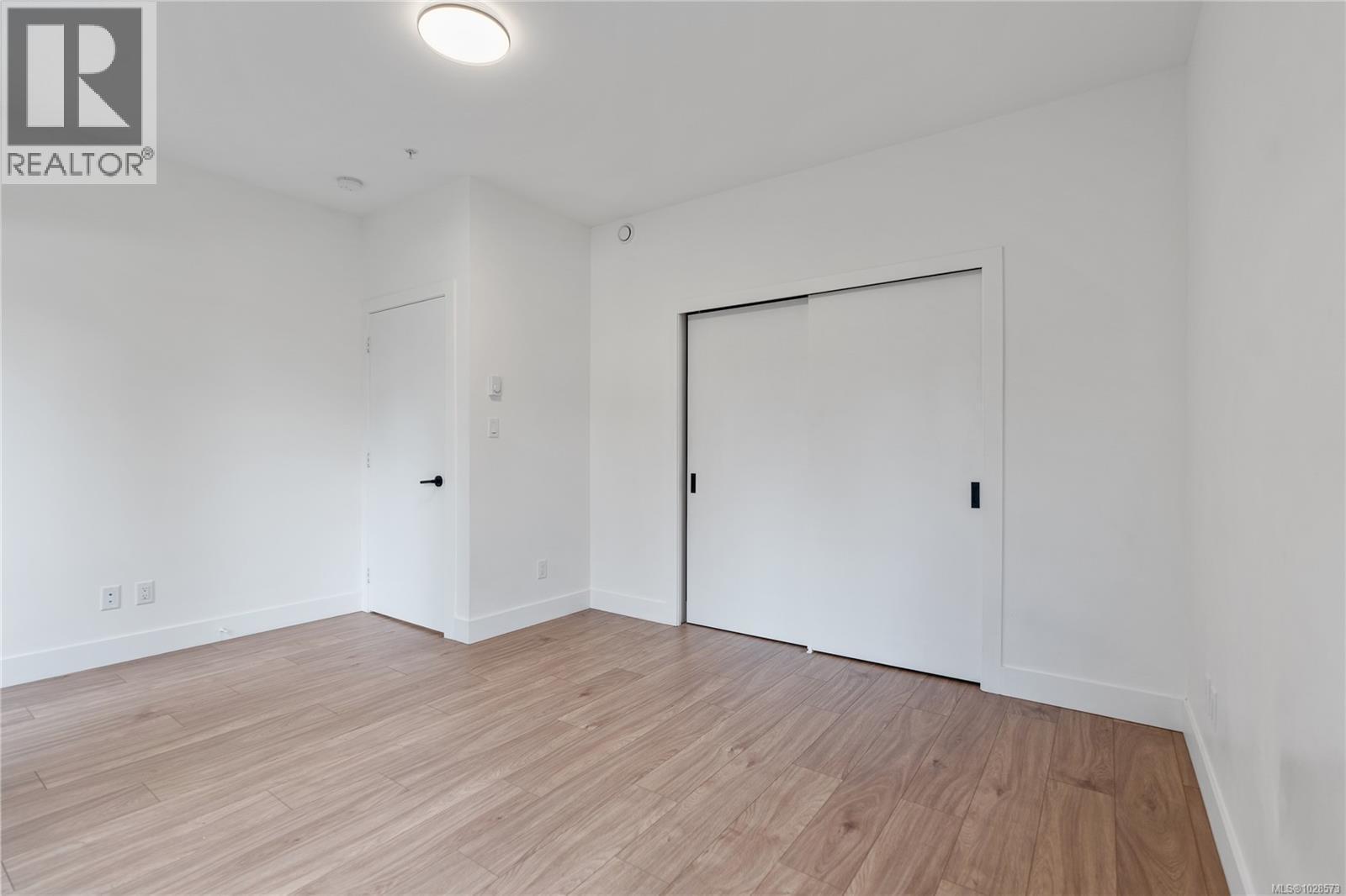 #8 2330 Sooke Rd - 23