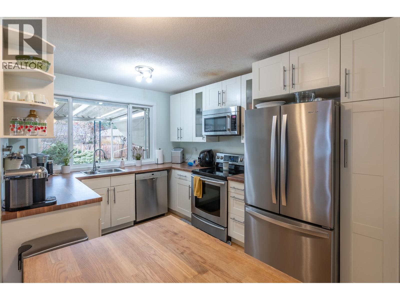 116 MCPHERSON Crescent, Penticton