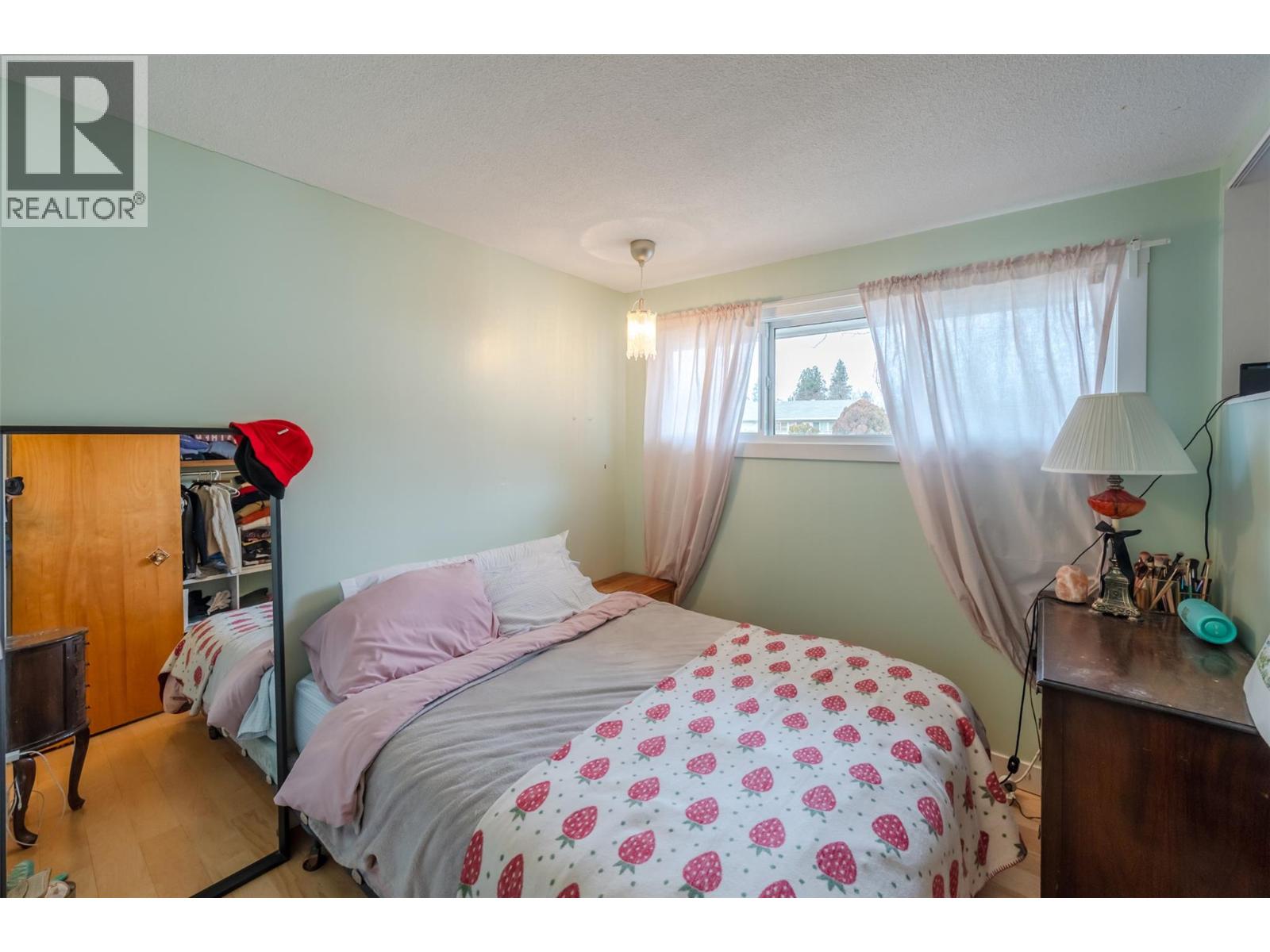 116 MCPHERSON Crescent, Penticton