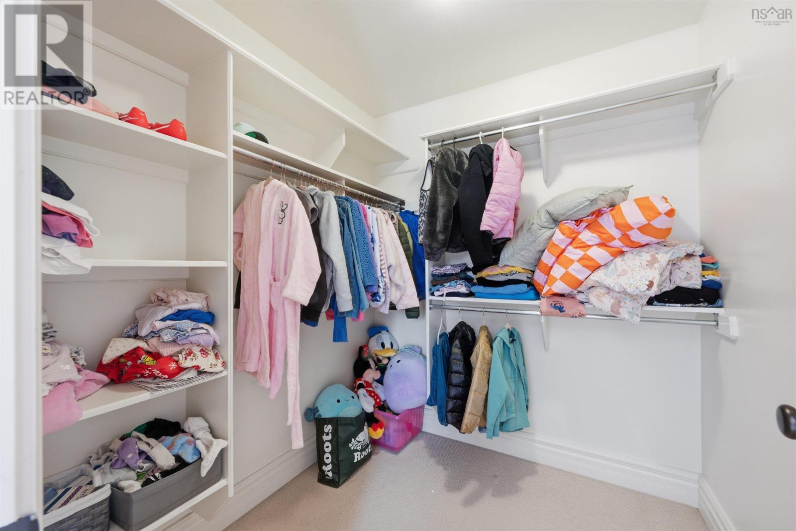 Property 19 of 35 of 50 Helmsman Court