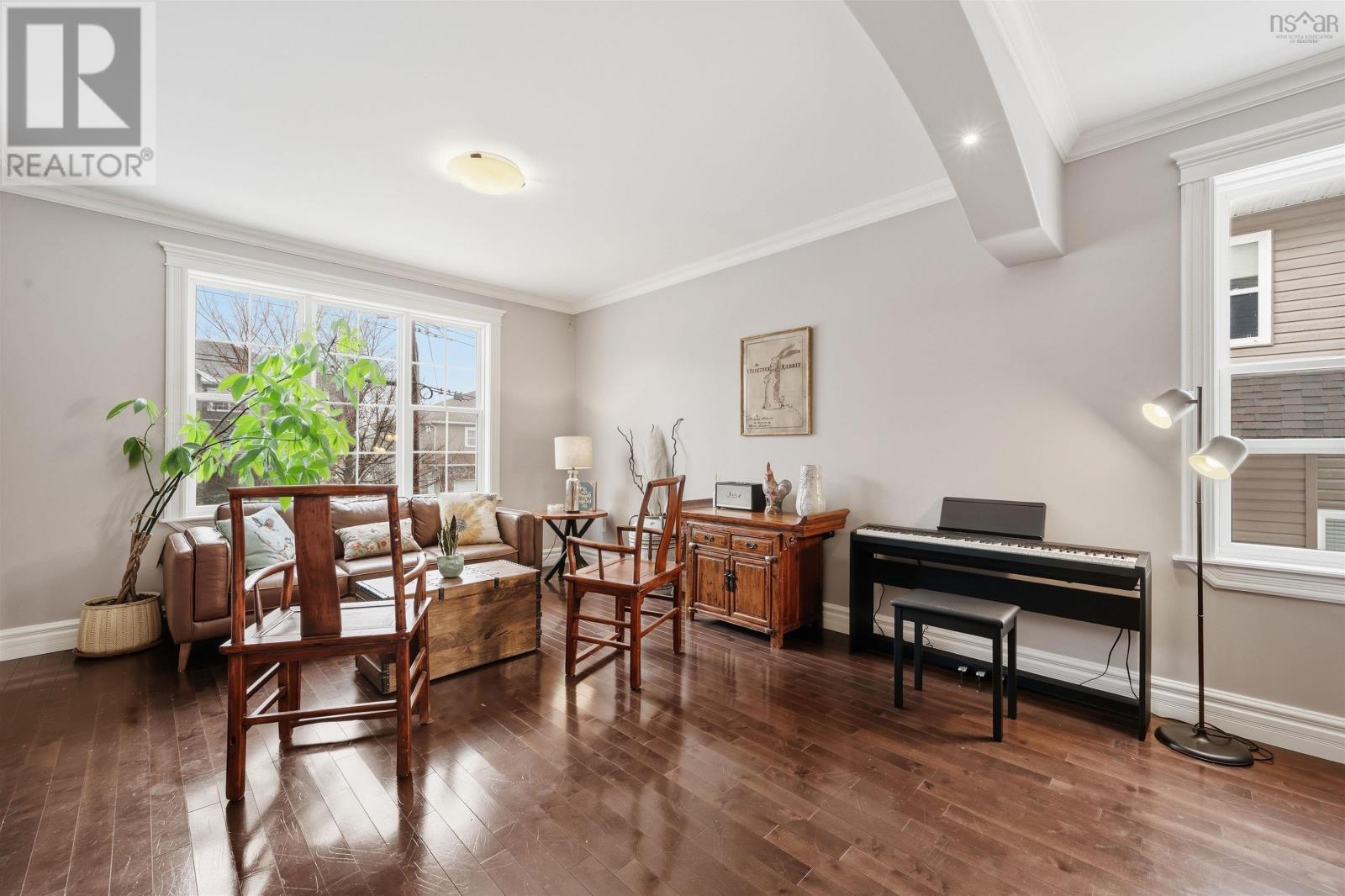 Property 4 of 35 of 50 Helmsman Court