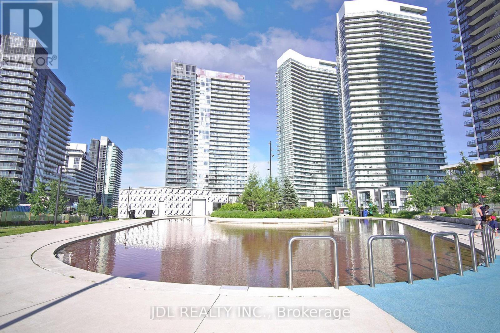 #PH4101 95 MCMAHON DRIVE - 2