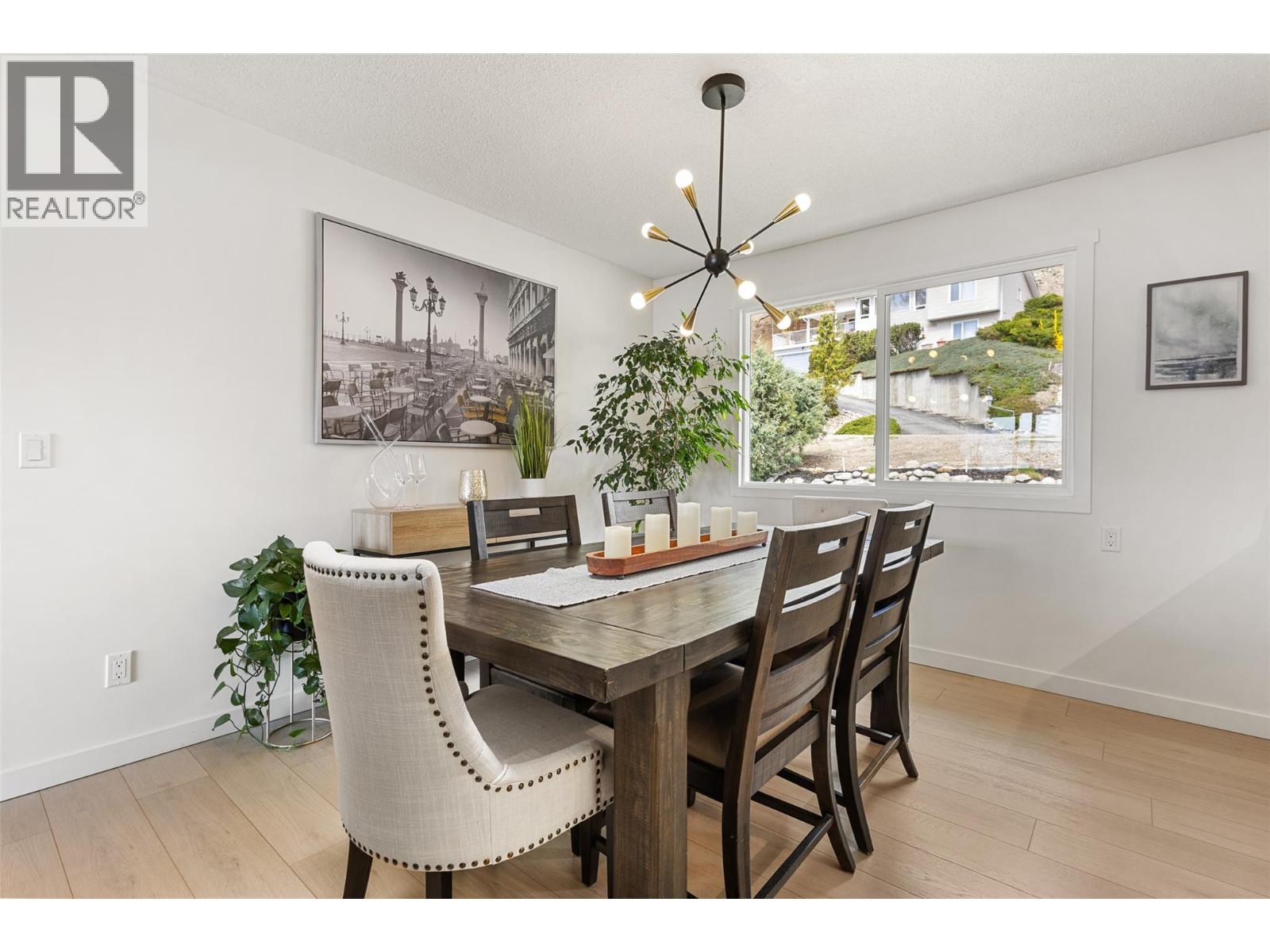 4239 4th Avenue, Peachland