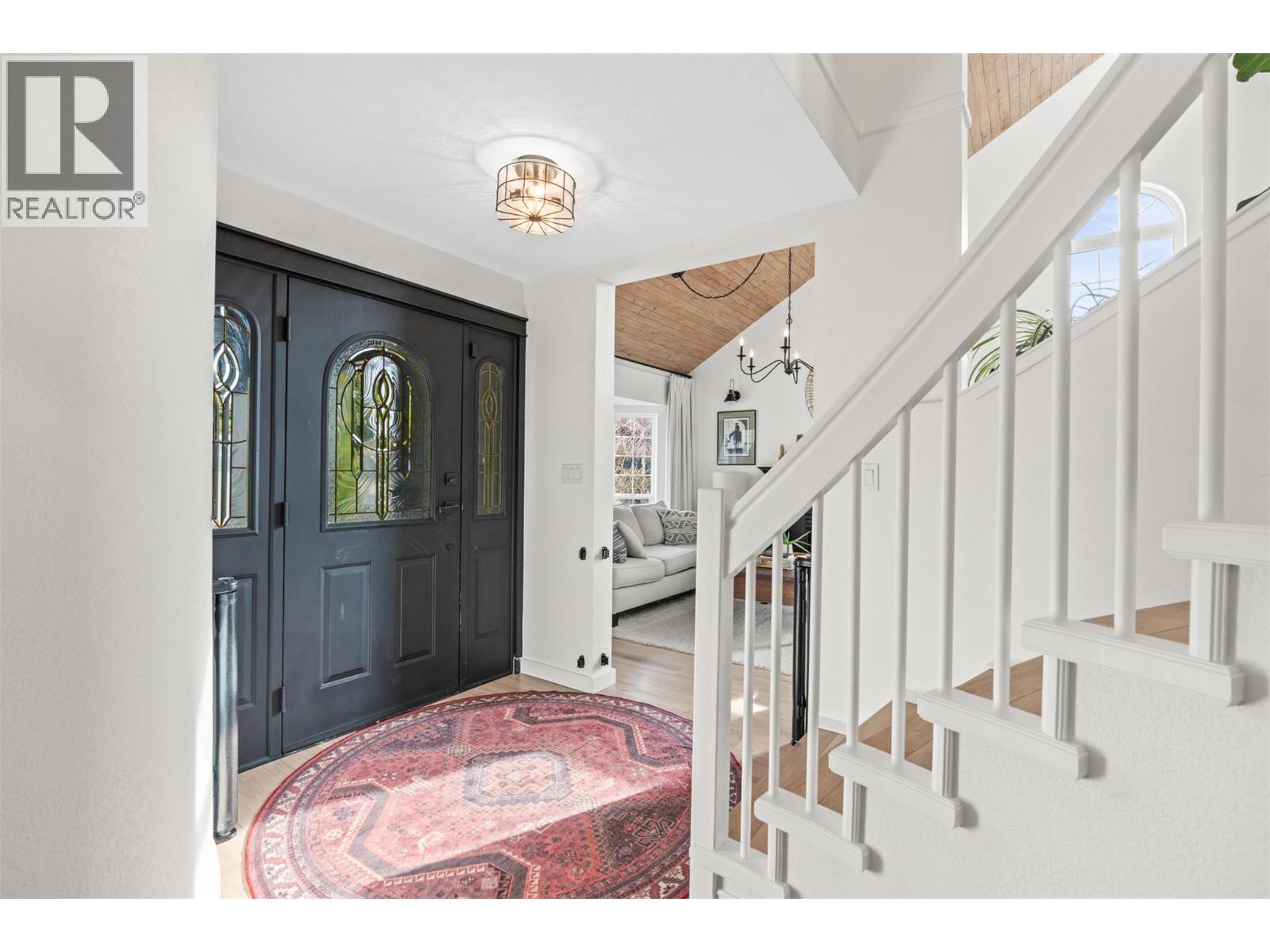 6808 Cameo Drive N, Vernon