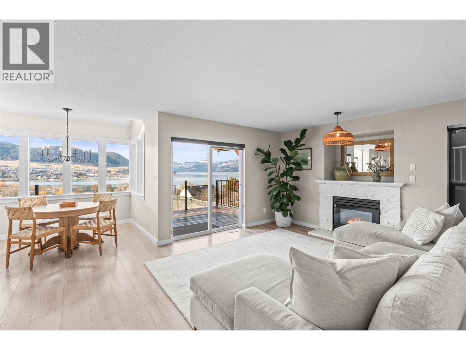 6808 Cameo Drive N, Vernon