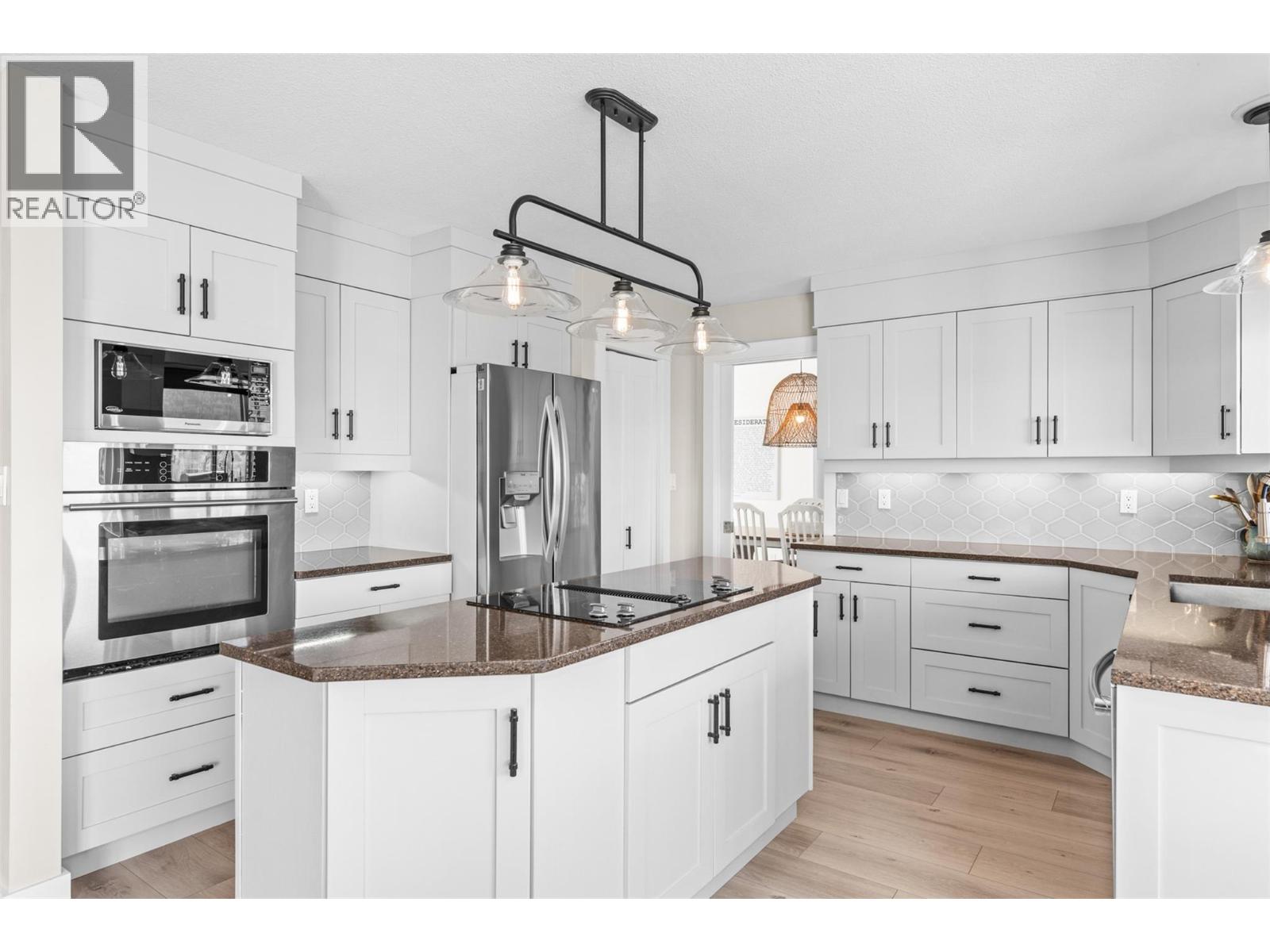 6808 Cameo Drive N, Vernon