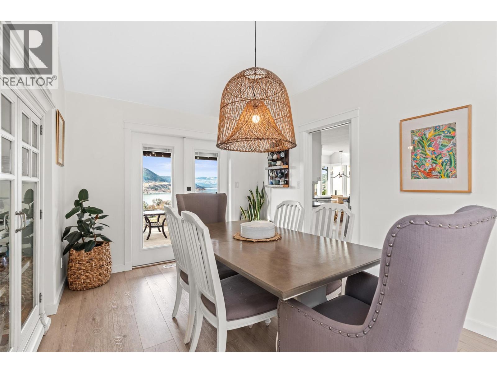 6808 Cameo Drive N, Vernon