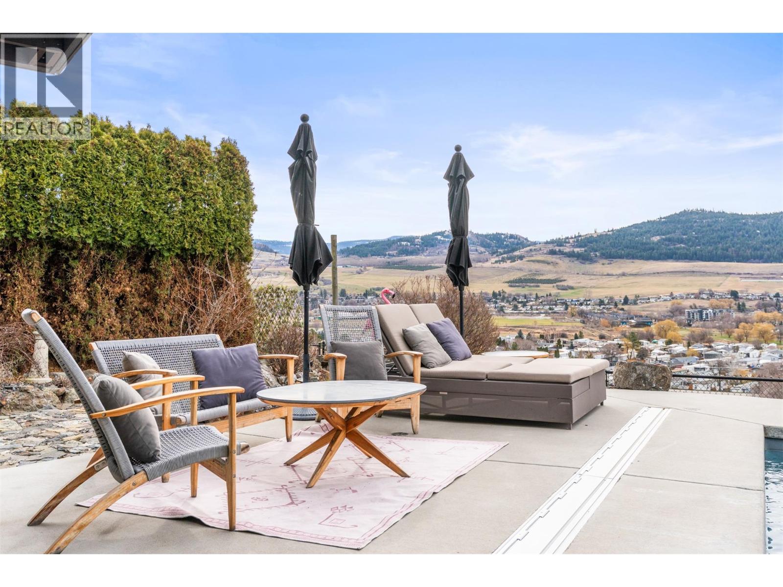 6808 Cameo Drive N, Vernon