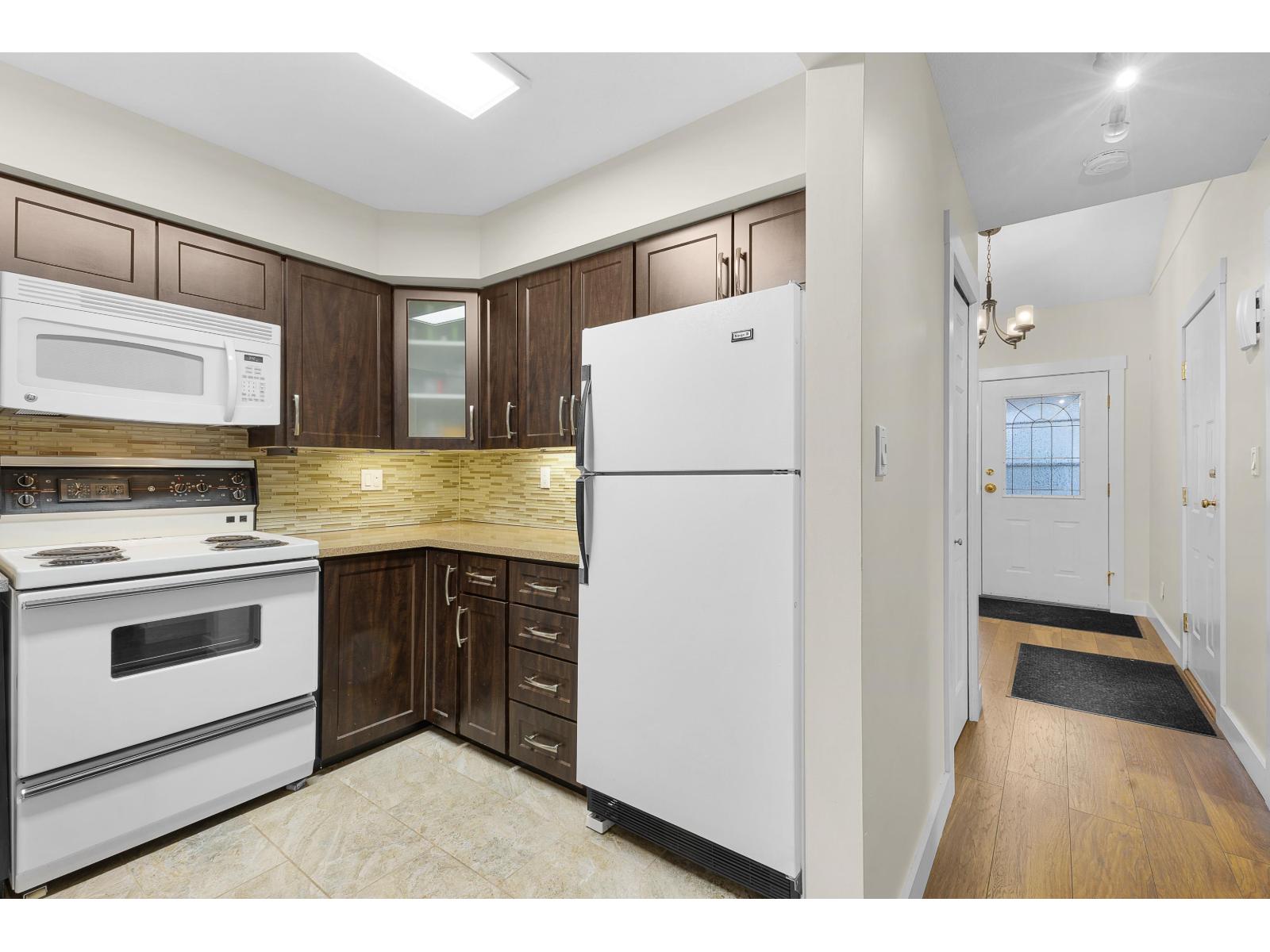 16 32165 7 AVENUE, Mission