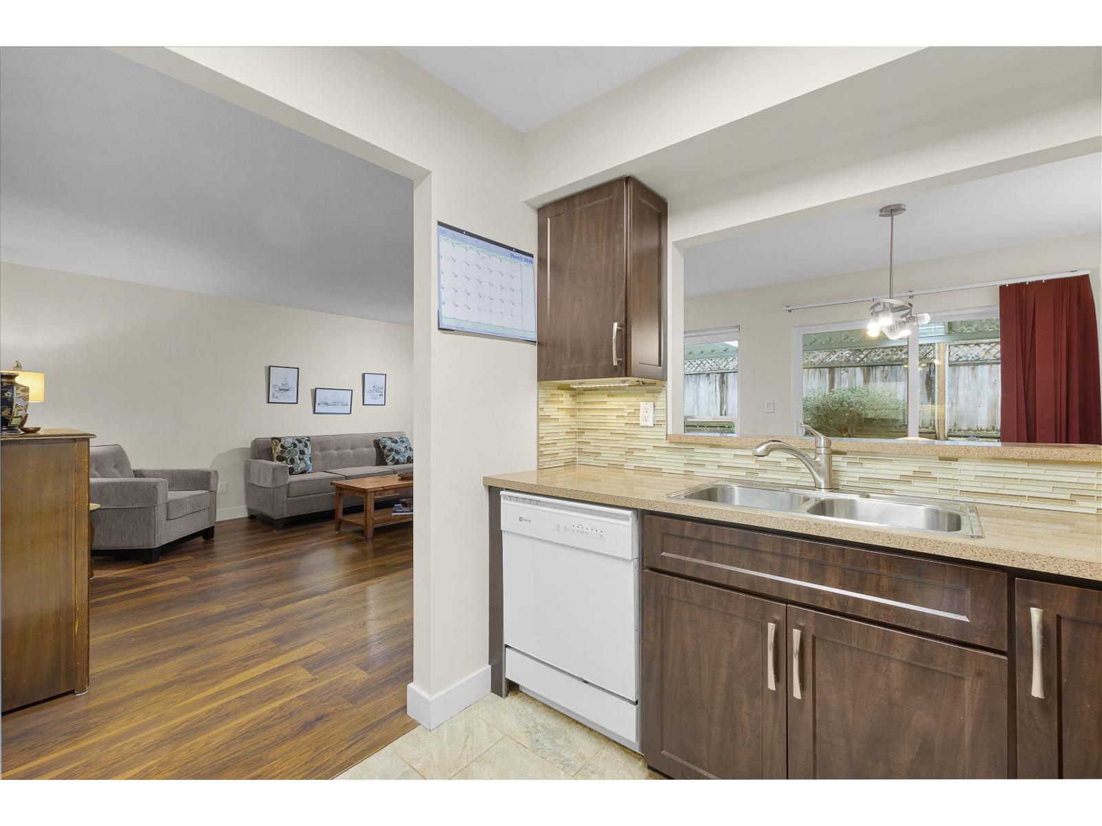 16 32165 7 AVENUE, Mission