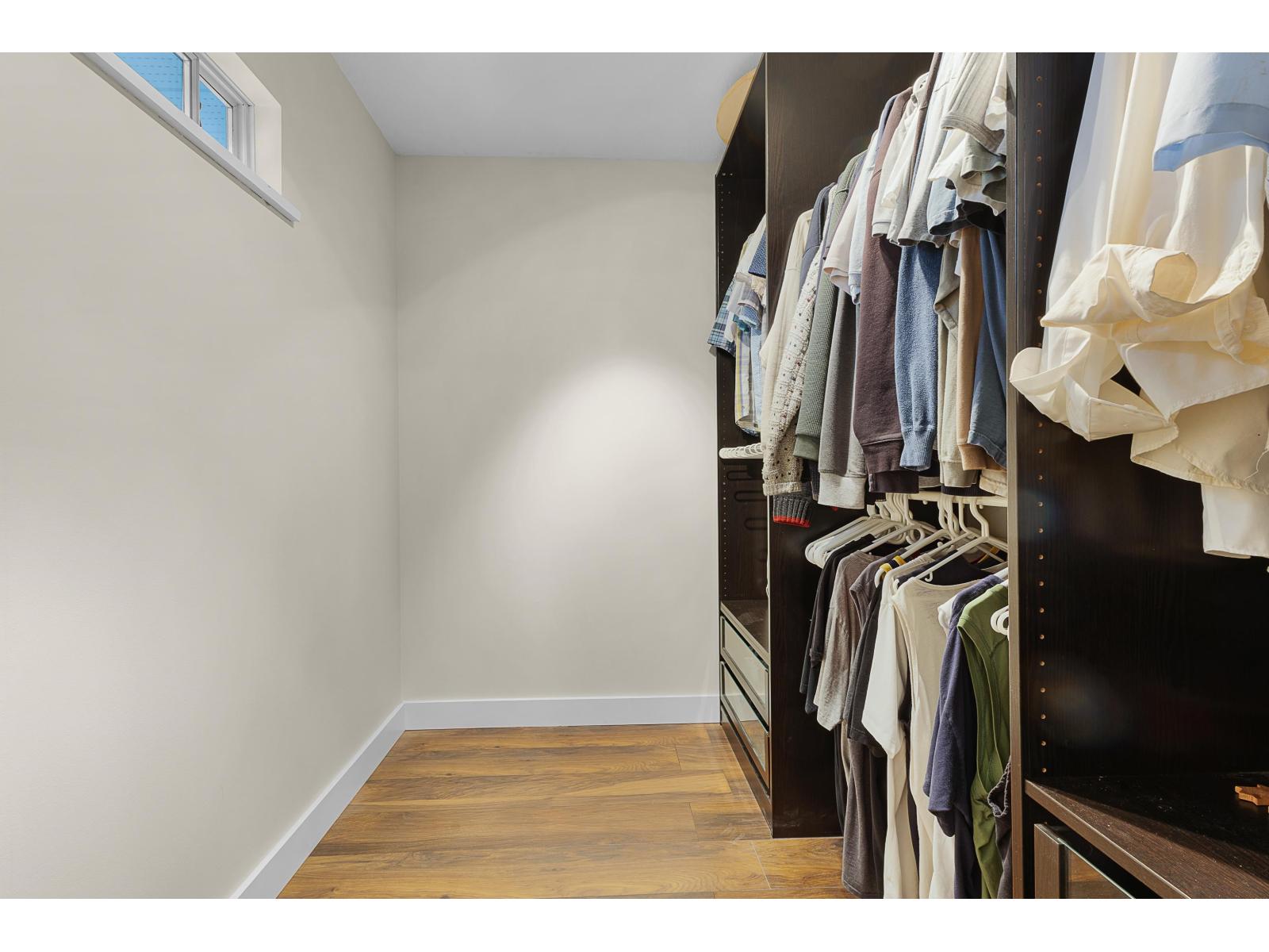 16 32165 7 AVENUE, Mission