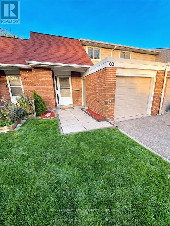 68 - 215 MISSISSAUGA VALLEY BOULEVARD