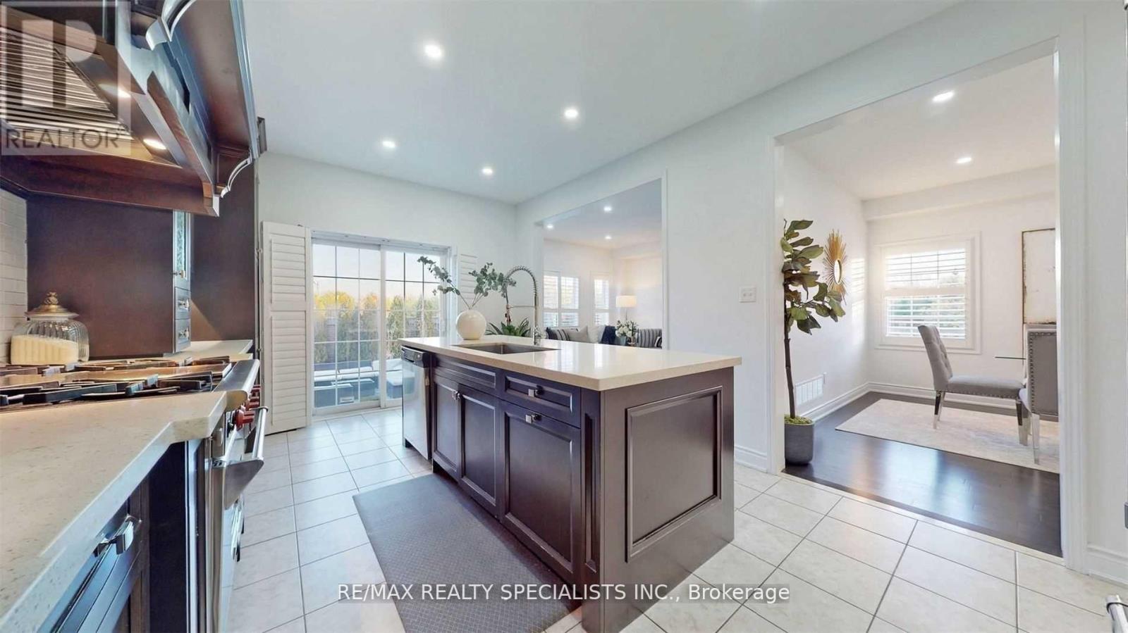 92 KETTLEWELL CRESCENT - 17
