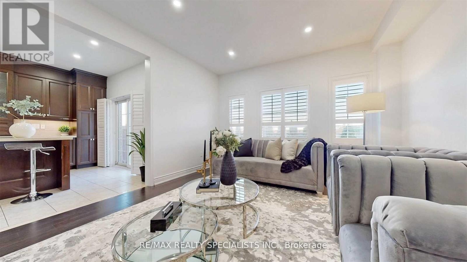 92 KETTLEWELL CRESCENT - 7