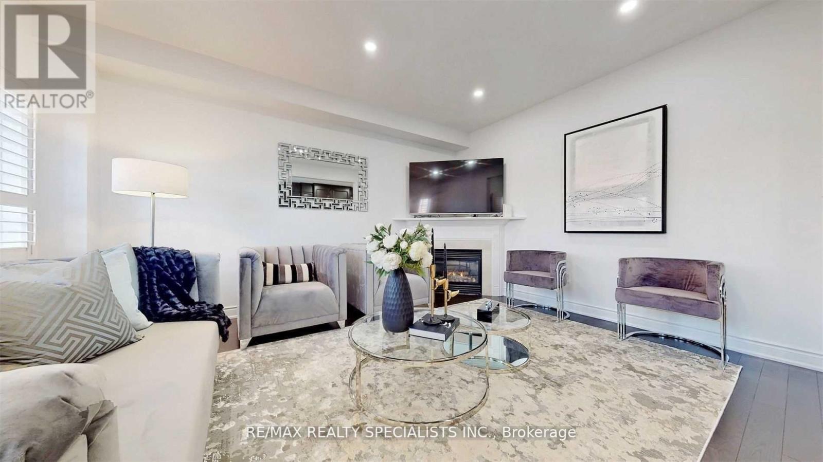 92 KETTLEWELL CRESCENT - 9