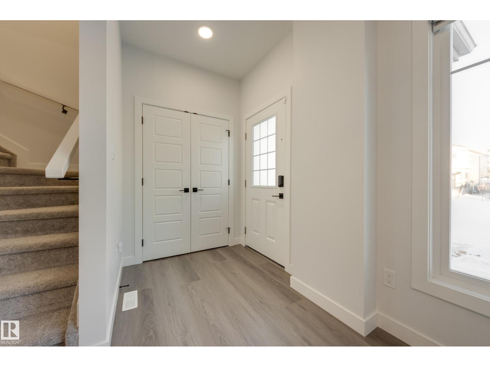 78 WYATT RG, Fort Saskatchewan