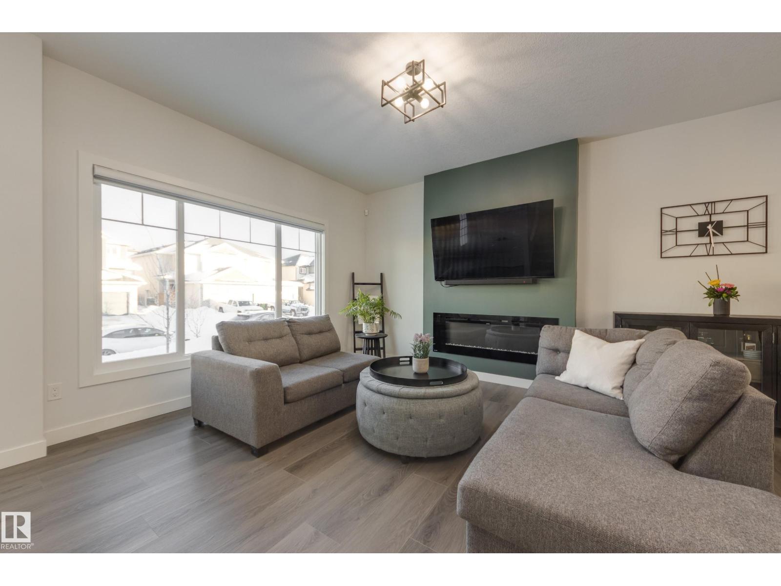 78 WYATT RG, Fort Saskatchewan