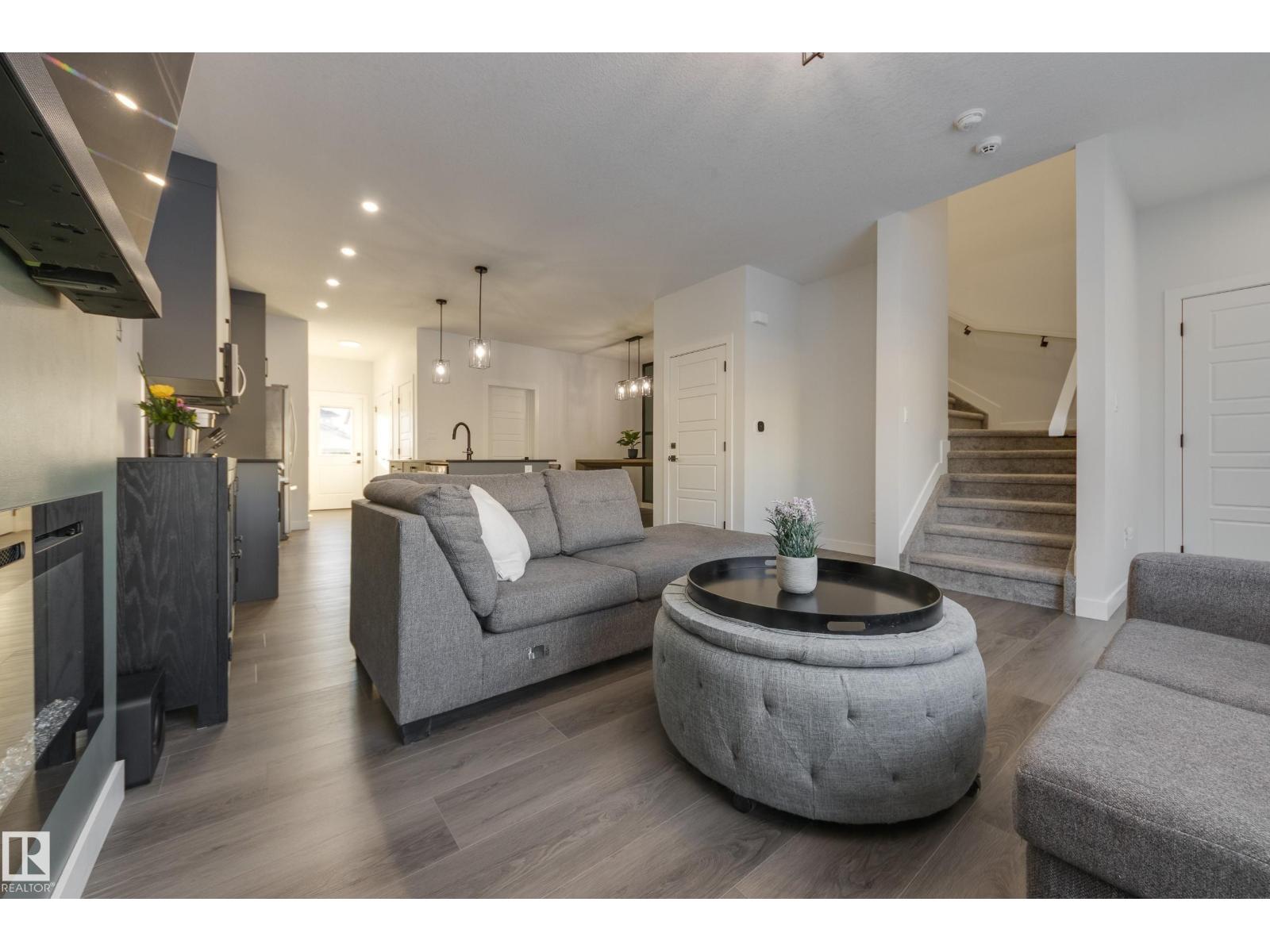 78 WYATT RG, Fort Saskatchewan