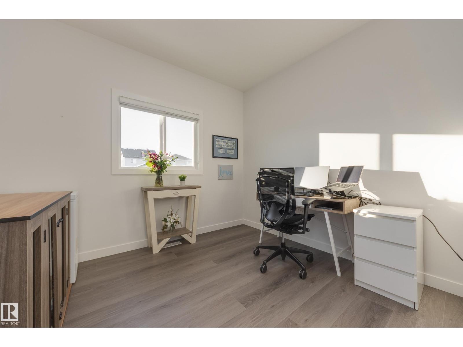 78 WYATT RG, Fort Saskatchewan