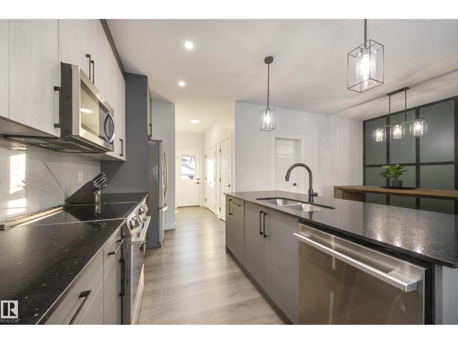 78 WYATT RG, Fort Saskatchewan