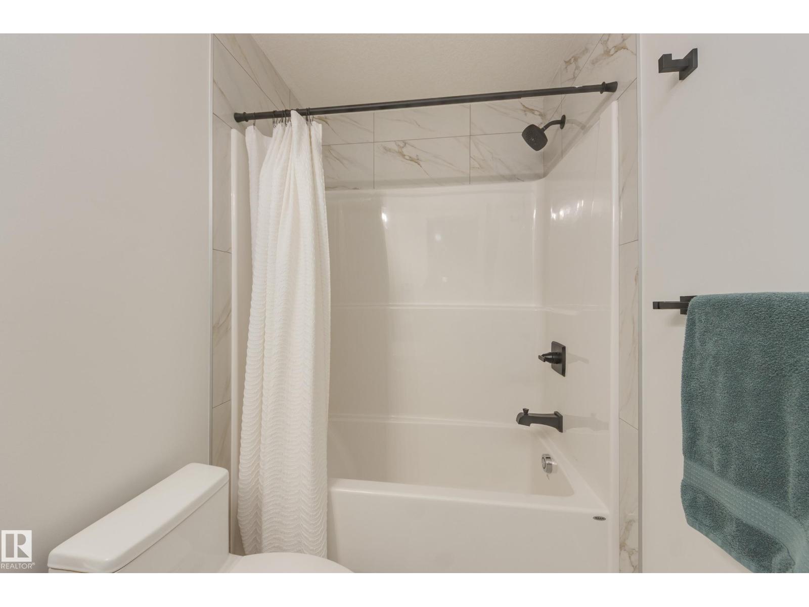 78 WYATT RG, Fort Saskatchewan