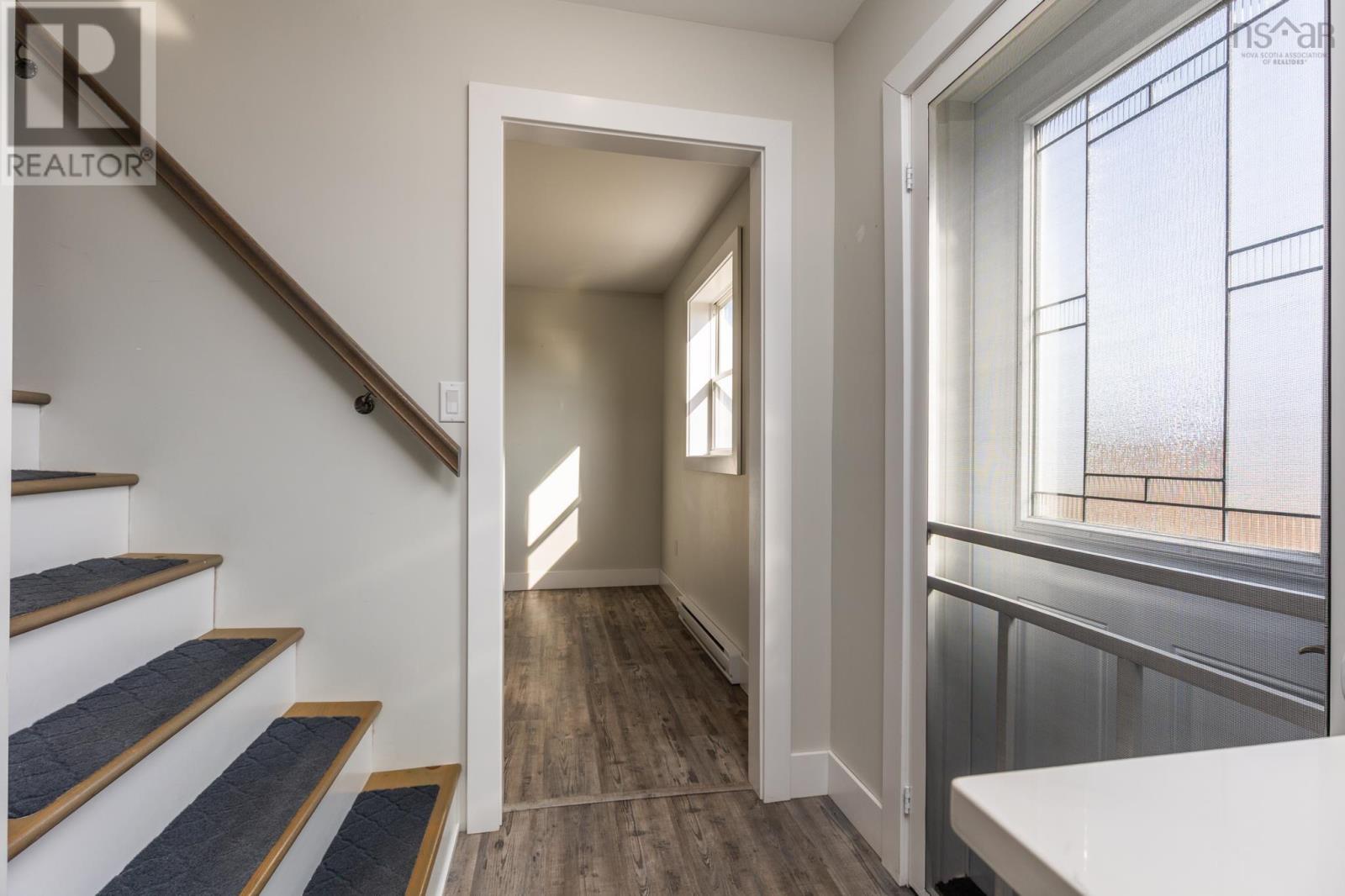 Property 23 of 48 of 164 Nicholas Road