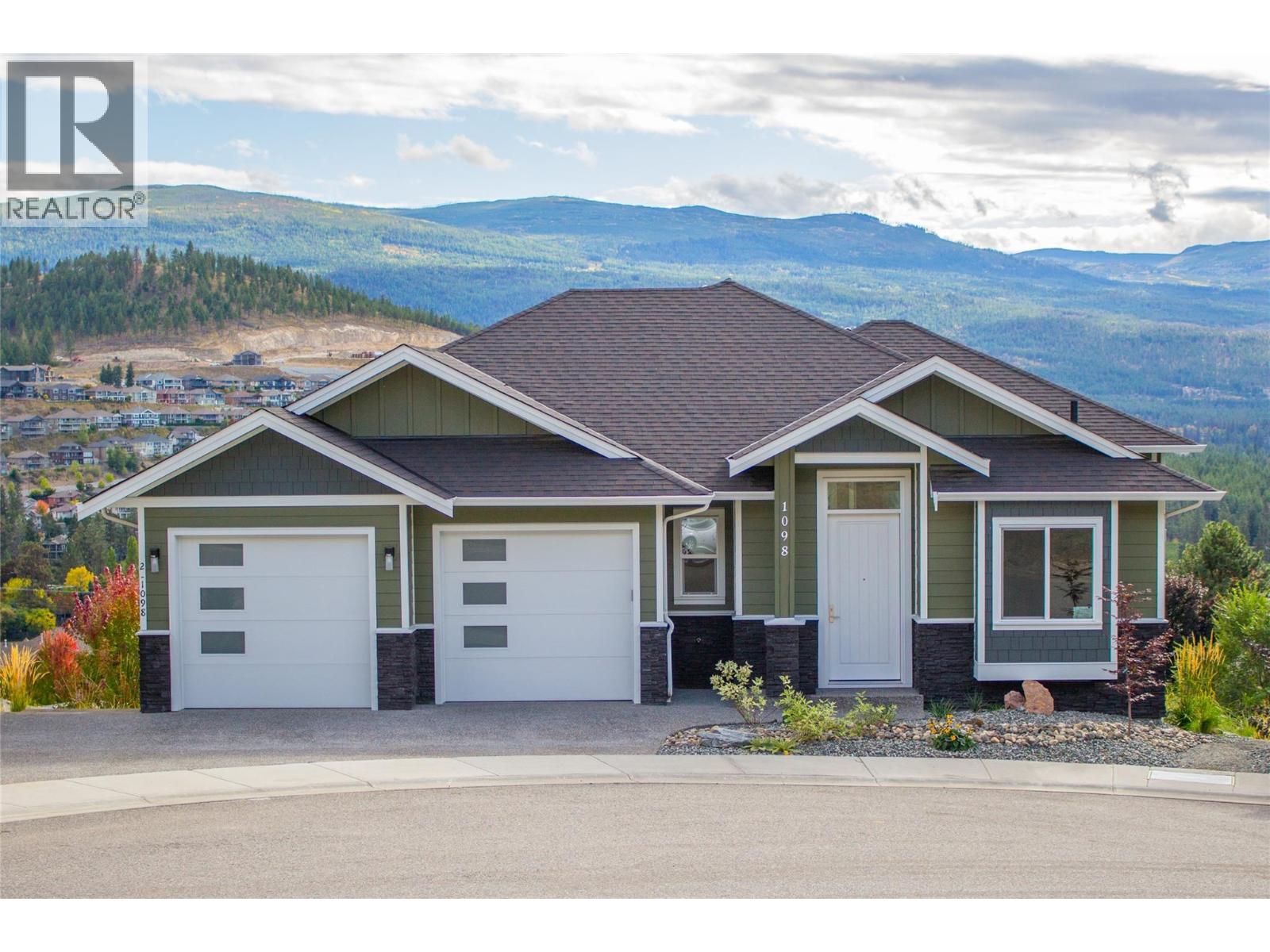  1098 Oswell Drive, Kelowna