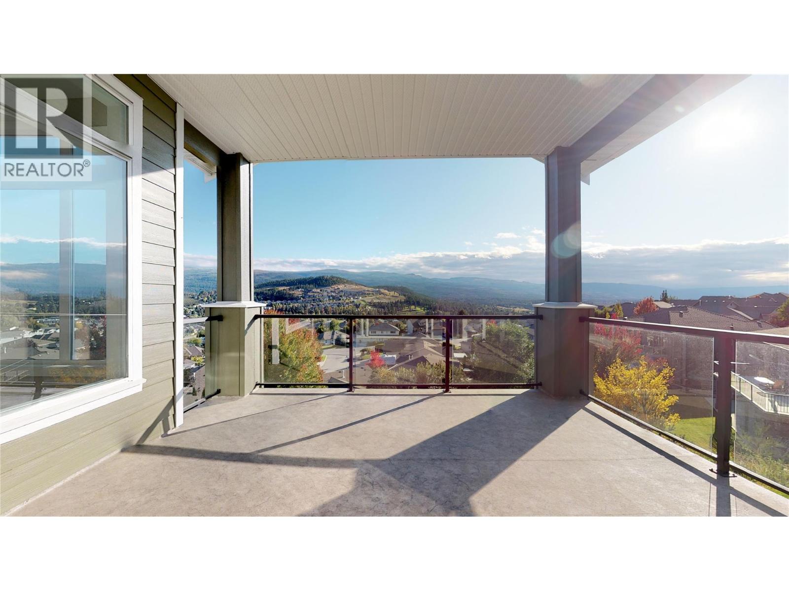  1098 Oswell Drive, Kelowna