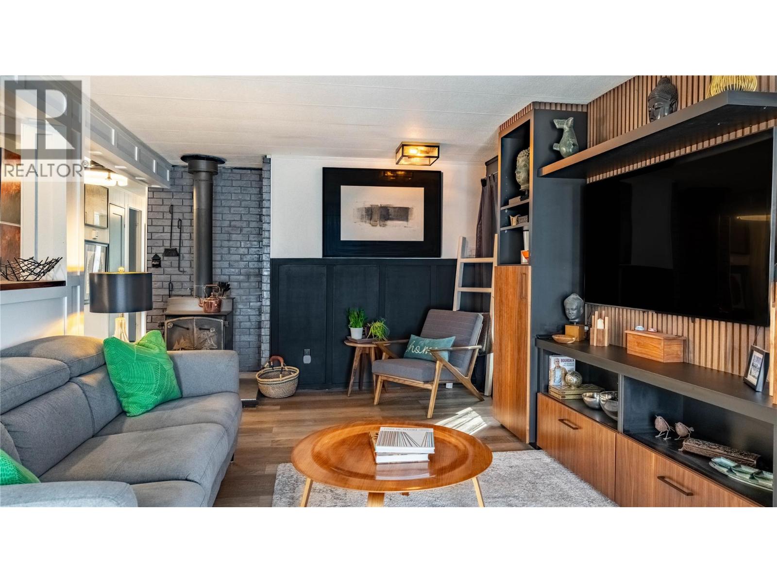 13533 MOUNTAIN SHORES ROAD - 44