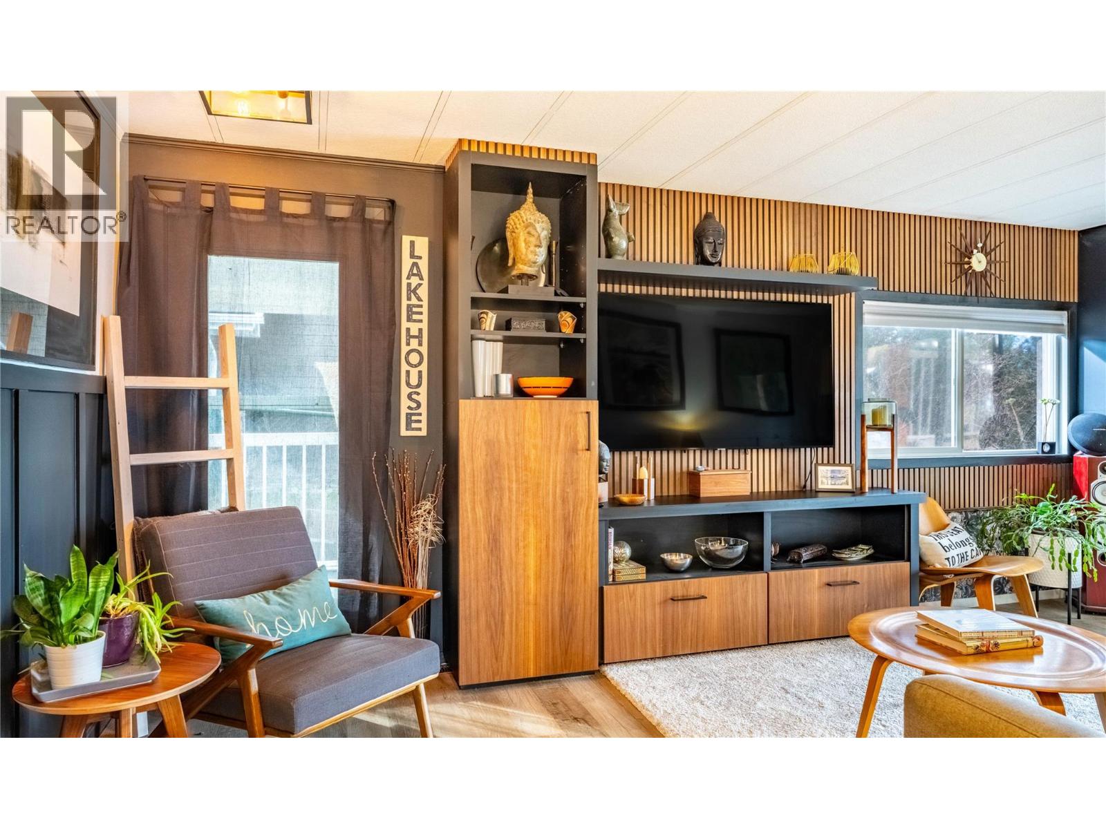 13533 MOUNTAIN SHORES ROAD - 45