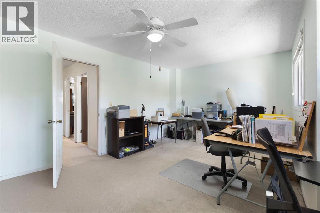 Single Family House for Sale in    Avenue SW Glenbrook Calgary 