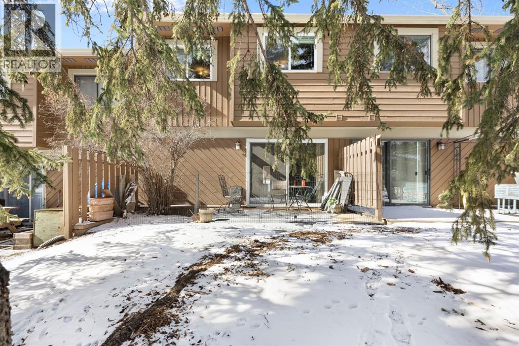 Single Family House for Sale in    Avenue SW Glenbrook Calgary 