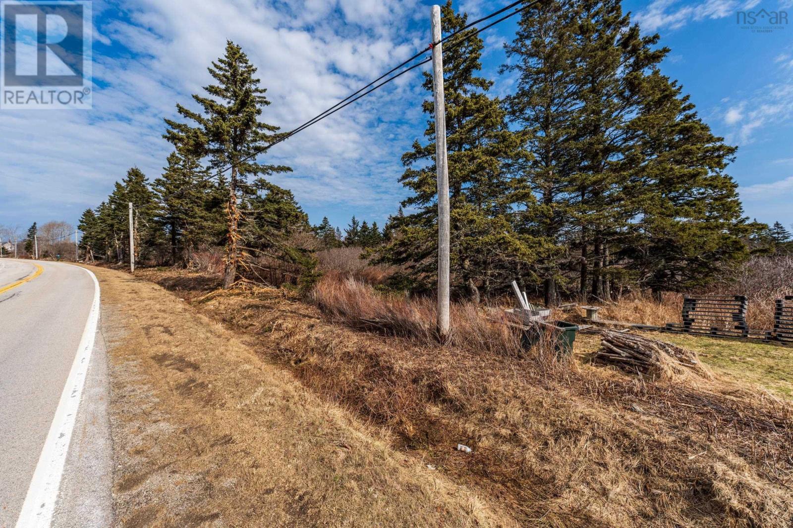 Property 5 of 14 of Highway 1