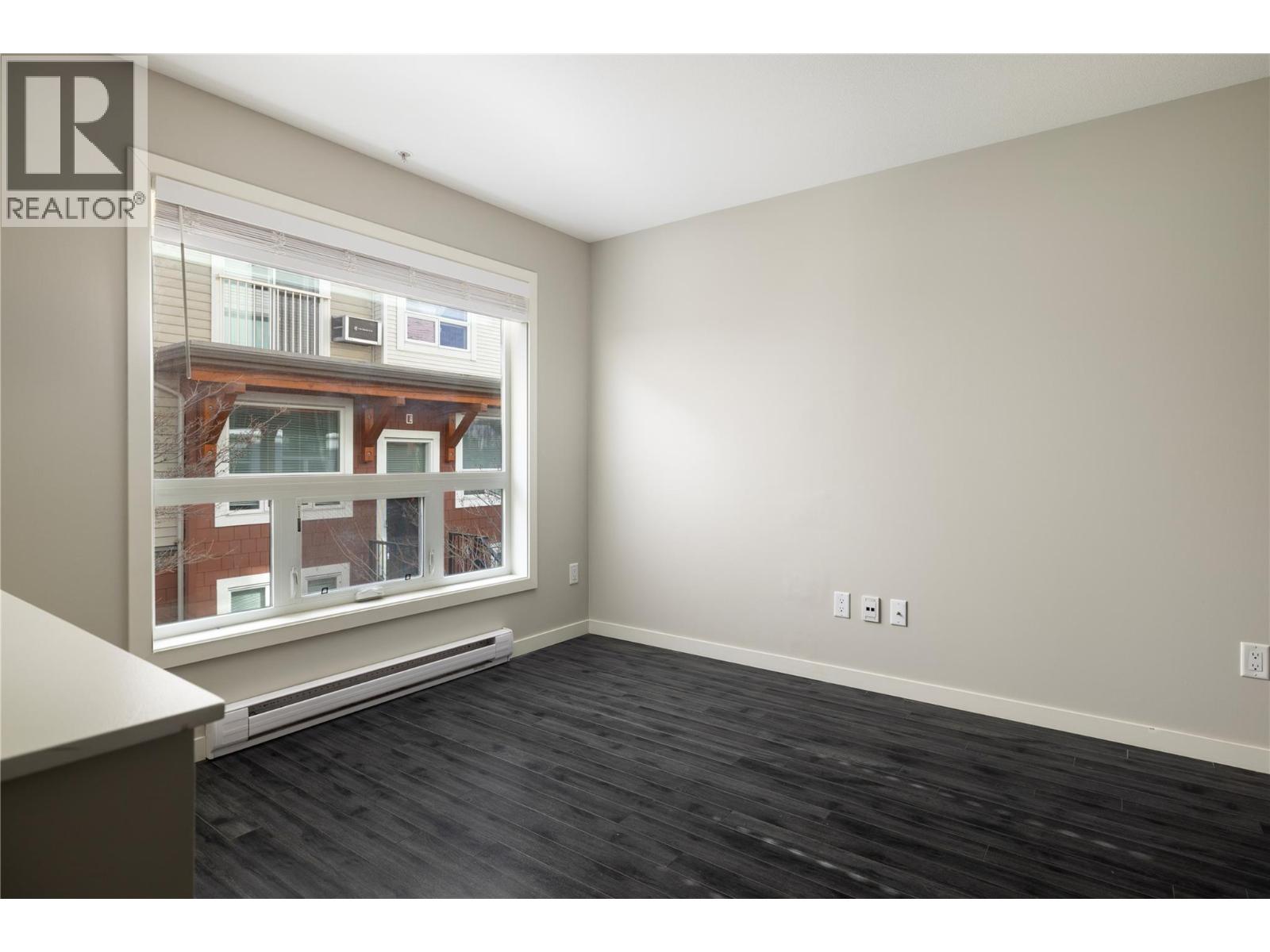 5 1831 Ambrosi Road, Kelowna